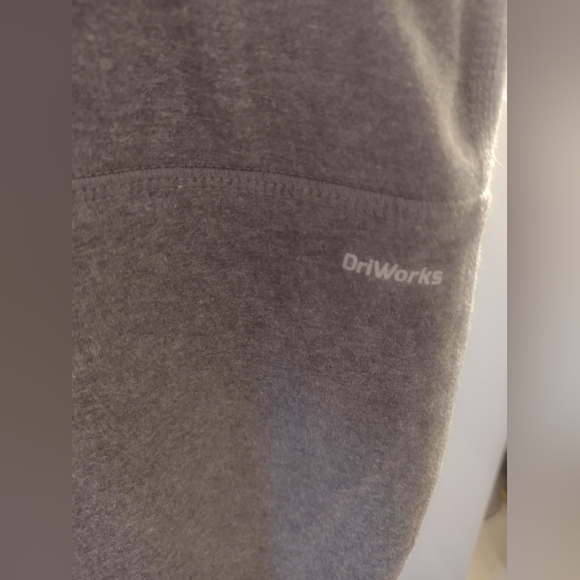 Athletic Works Gray Capris for Everyday Comfort Size XL/XG(16-18)... - Picture 5 of 7